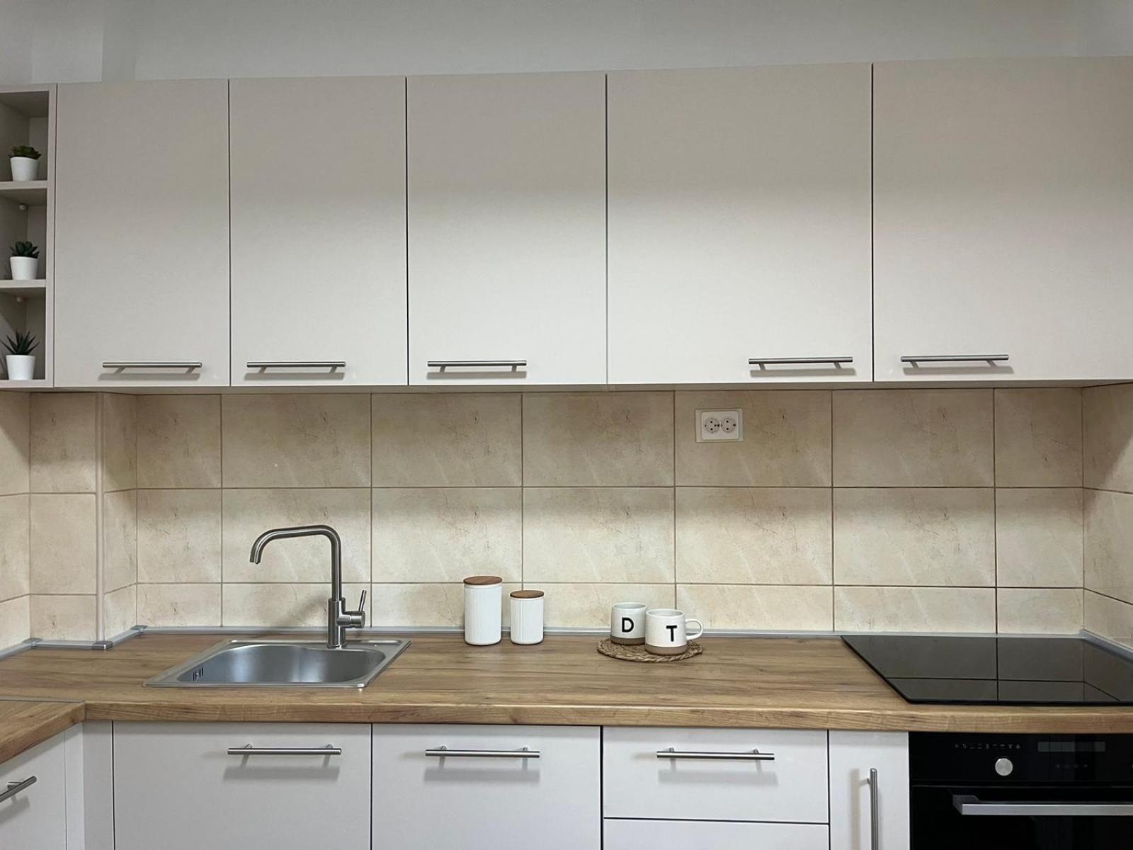 Best Value-Apartment In Üsküp Dış mekan fotoğraf